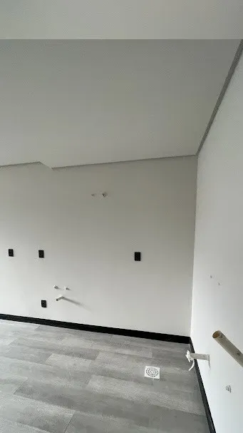 Apartamento 1 Dormitório com enorme terraço terraço em Canela/RS