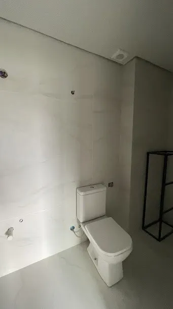 Apartamento 1 Dormitório com enorme terraço terraço em Canela/RS