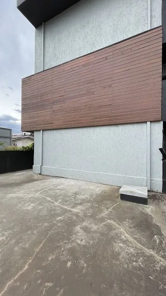 Apartamento 1 Dormitório com enorme terraço terraço em Canela/RS