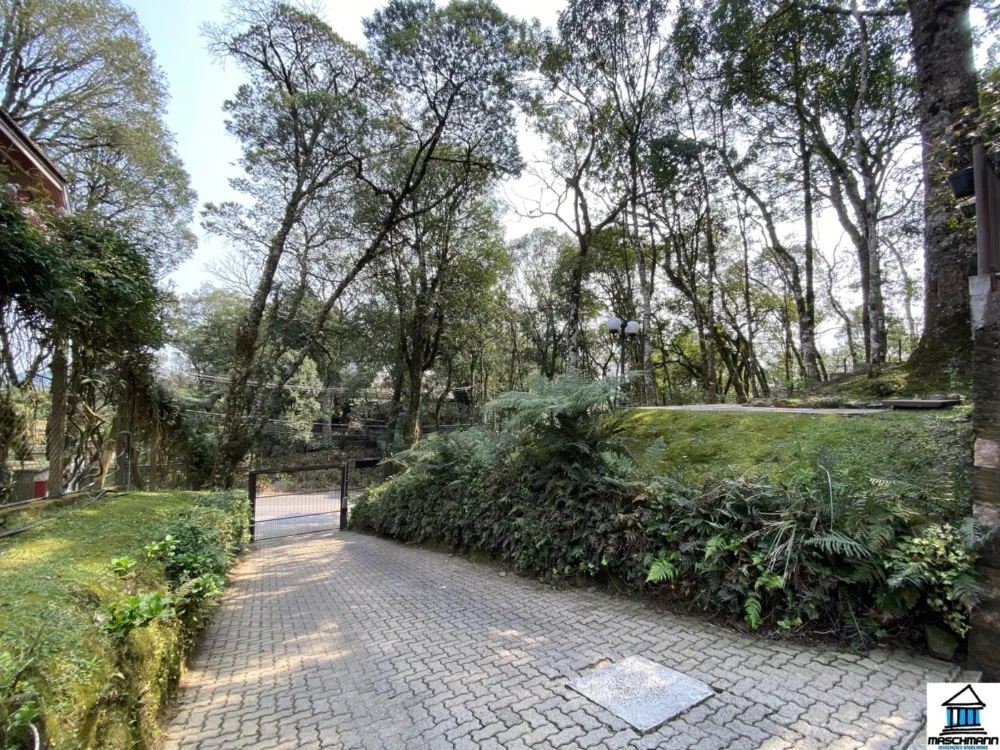 Apartamento no bairro Planalto por apenas R$ 489.000, em área nobre de Gramado.