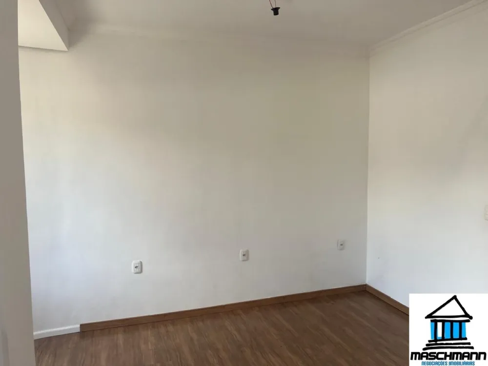 Oportunidade para locação no Centro de Canela — Casa 3 quartos, 127 m² 