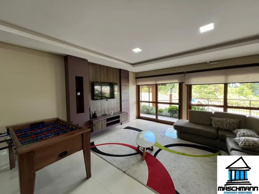 Apartamento de 2 dormitórios mobiliado no centro de Canela