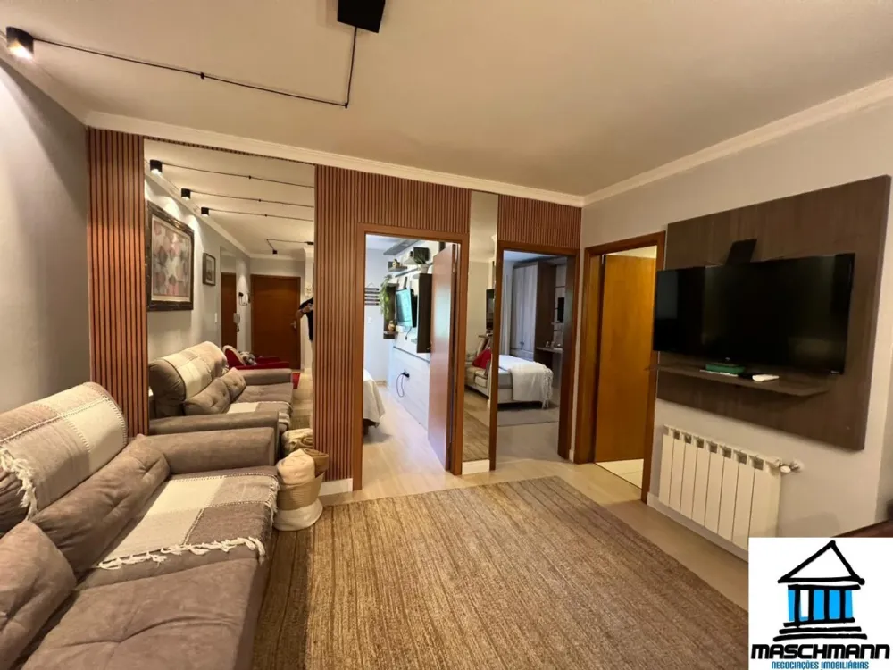 Apartamento de 2 dormitórios mobiliado no centro de Canela