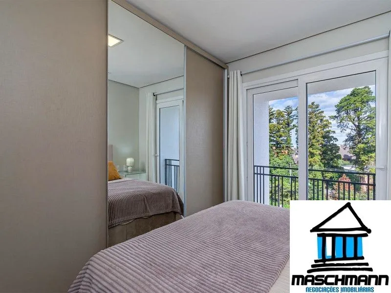 Apartamento mobiliado a 400 metros de rua coberta de Gramado