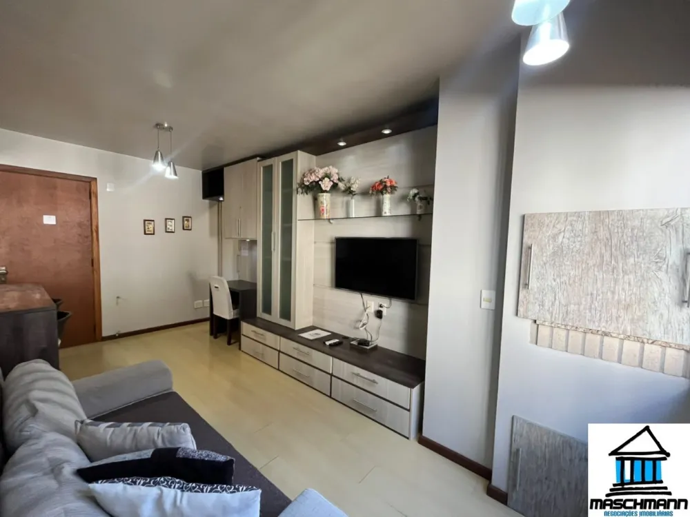 Apartamento para investir em Gramado: mobiliado, vaga coberta e retorno anual de R$ 71 mil