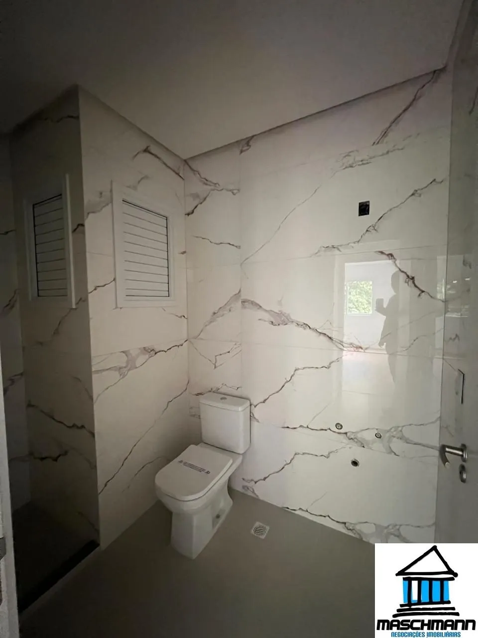 Apartamento em Gramado por R$ 480.000 à vista – onde a construtora cobra R$ 762.000