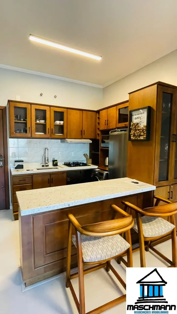 Apartamento mobiliado de 1 dormitório no coração de Gramado