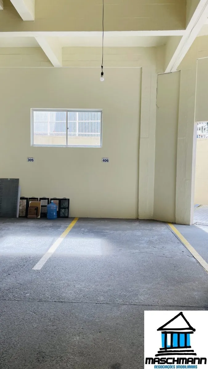 Duplex no 4 andar em Canela com localização privilegiada — moradia, lazer ou renda de temporada