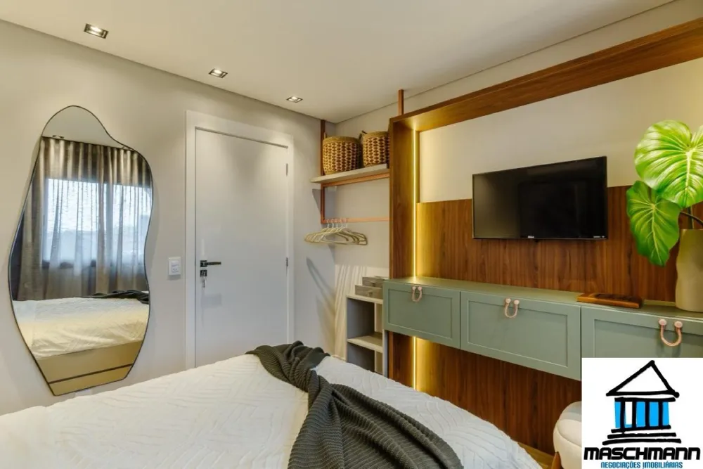Apartamento de 2 suítes e altíssimo padrão mobiliado a apenas 200 metros da Rua Coberta de Gramado.