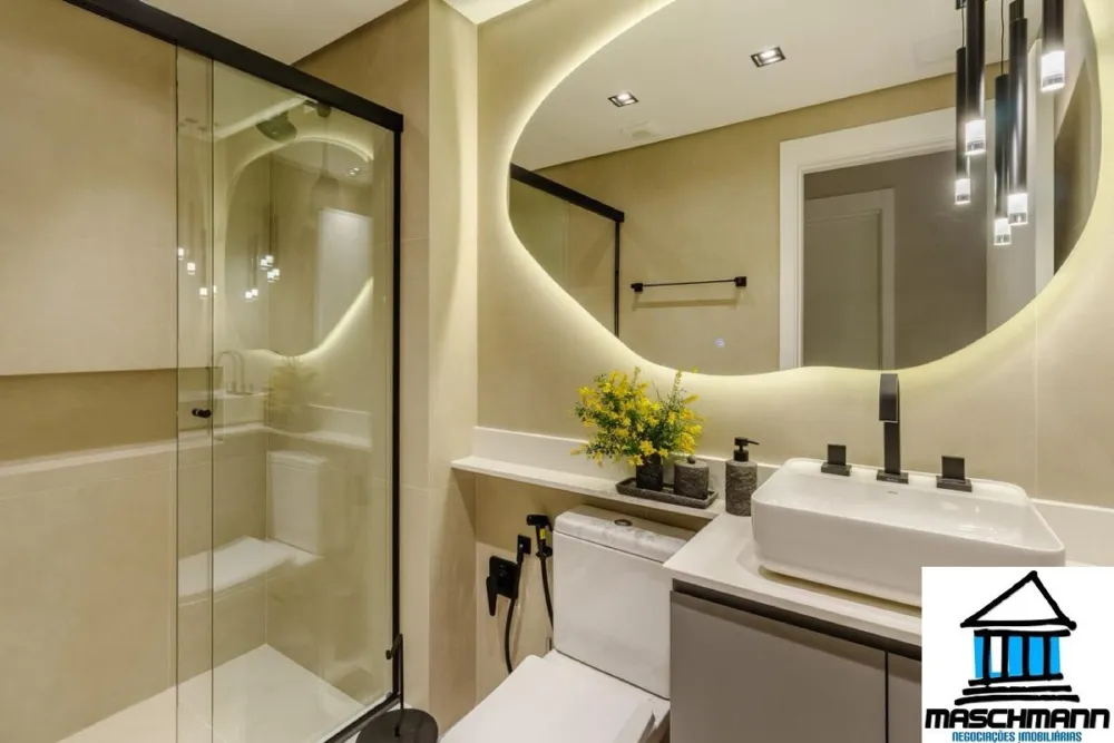 Apartamento de 2 suítes e altíssimo padrão mobiliado a apenas 200 metros da Rua Coberta de Gramado.