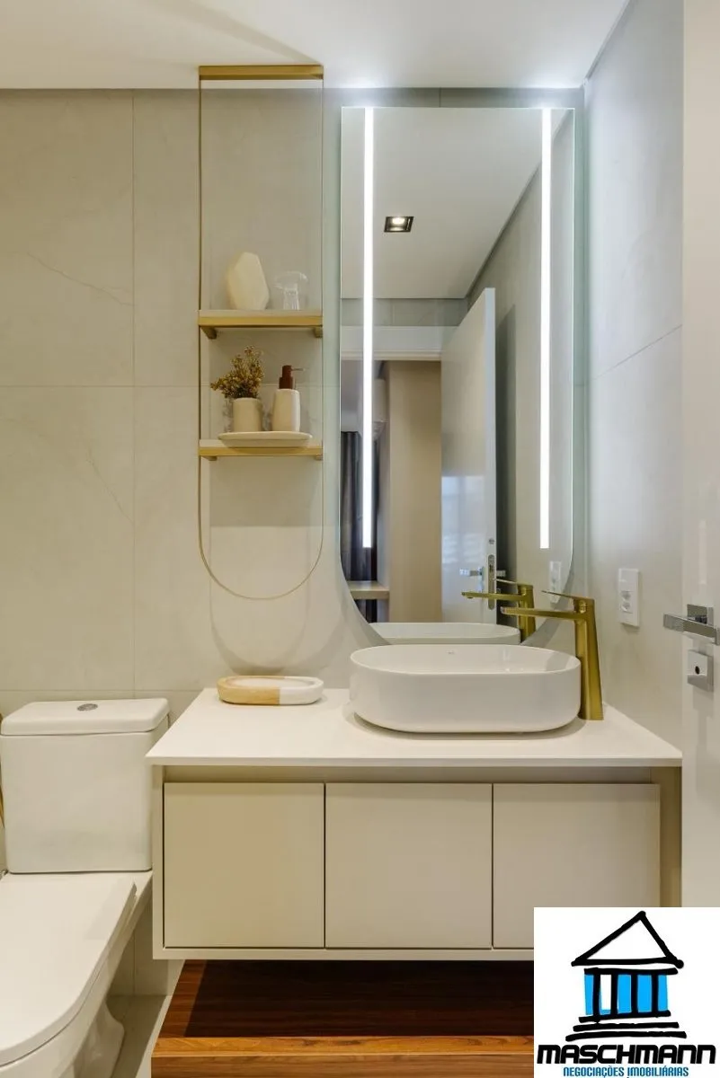 Apartamento de 2 suítes e altíssimo padrão mobiliado a apenas 200 metros da Rua Coberta de Gramado.