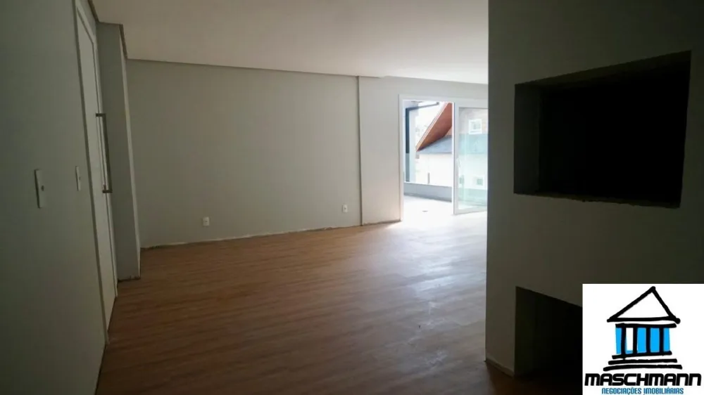 Apartamento Garden com 114 m² em Gramado — 2 suítes + financiamento direto, imperdível