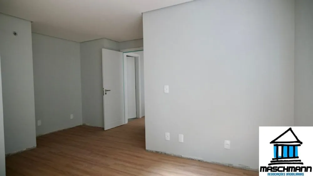 Apartamento Garden com 114 m² em Gramado — 2 suítes + financiamento direto, imperdível