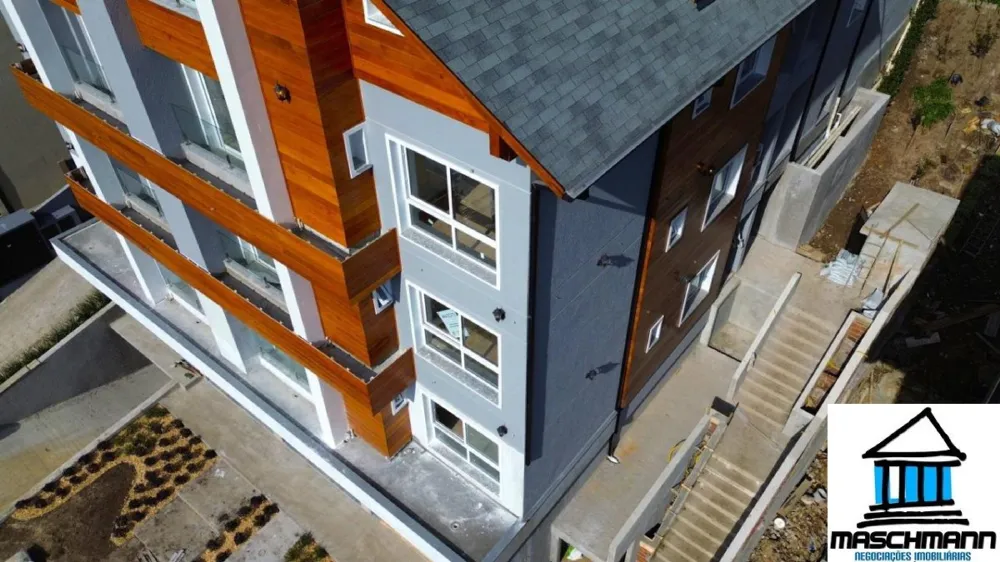 Apartamento Garden com 114 m² em Gramado — 2 suítes + financiamento direto, imperdível