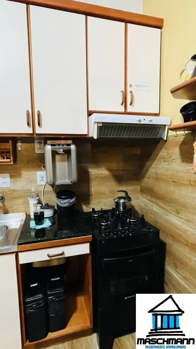  Charme serrano com varanda privativa — oportunidade  de 1 Dormitório no centro de Gramado