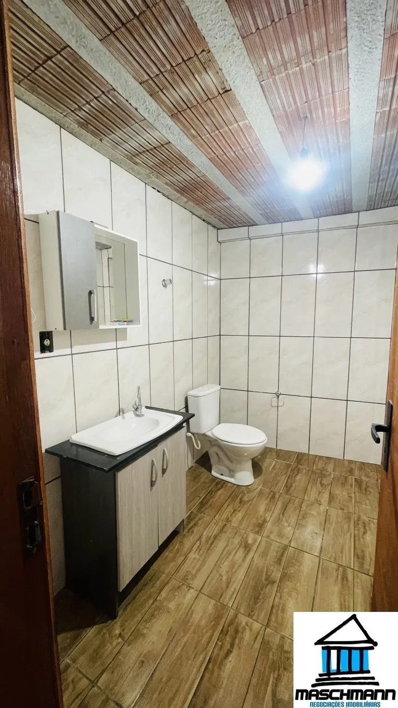 Casa com 2 quartos semi mobiliadoa para locação em Esteio.