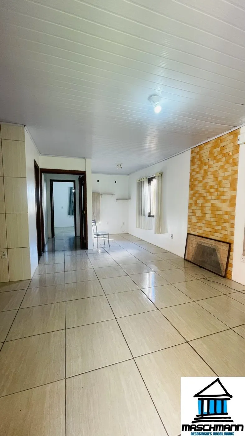 Casa com 2 quartos semi mobiliadoa para locação em Esteio.