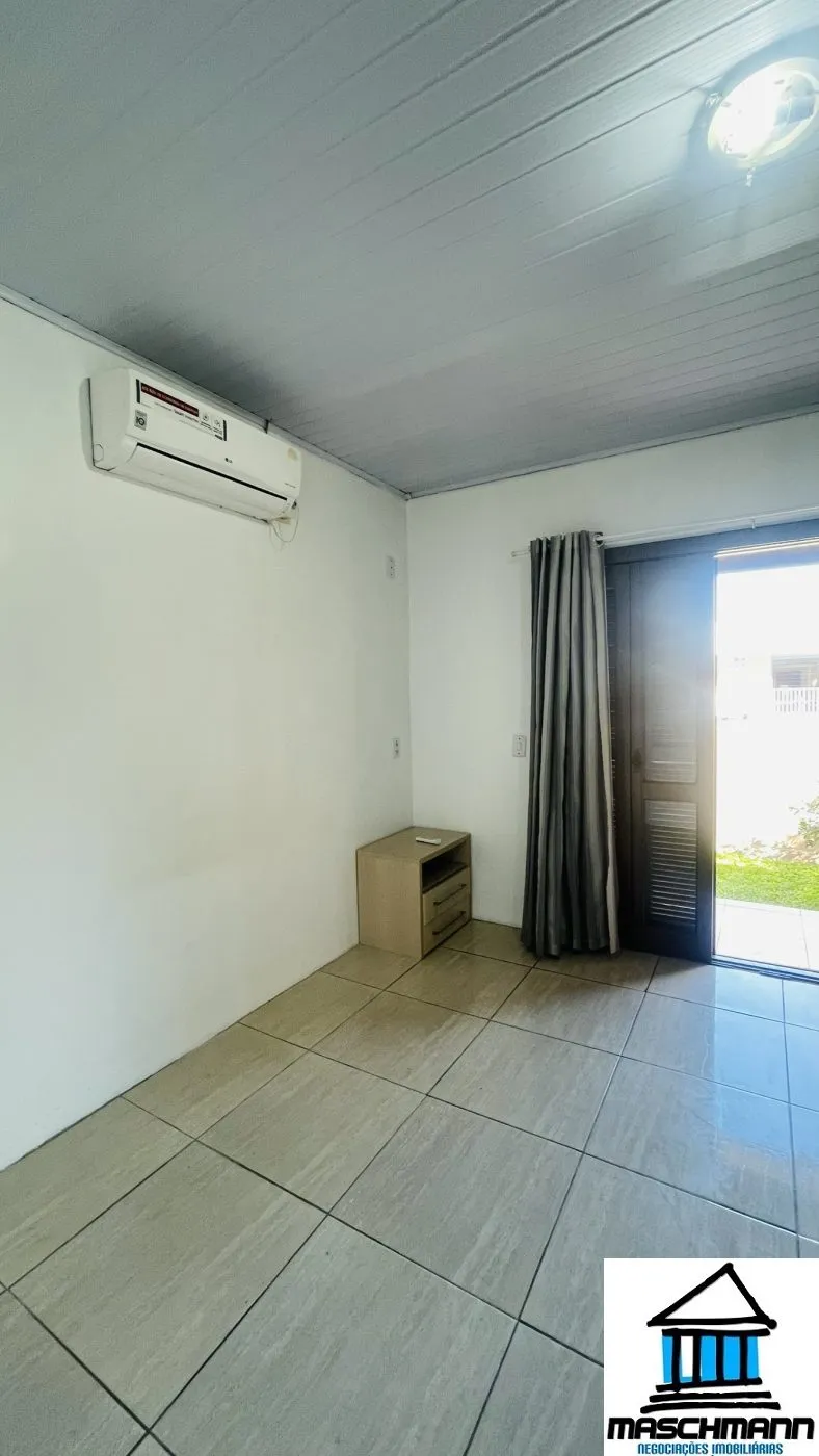 Casa com 2 quartos semi mobiliadoa para locação em Esteio.