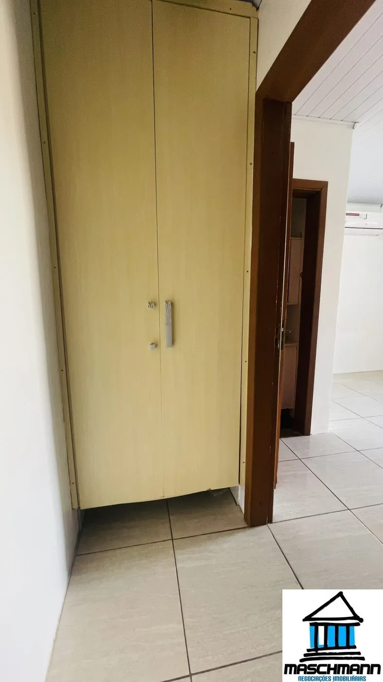 Casa com 2 quartos semi mobiliadoa para locação em Esteio.