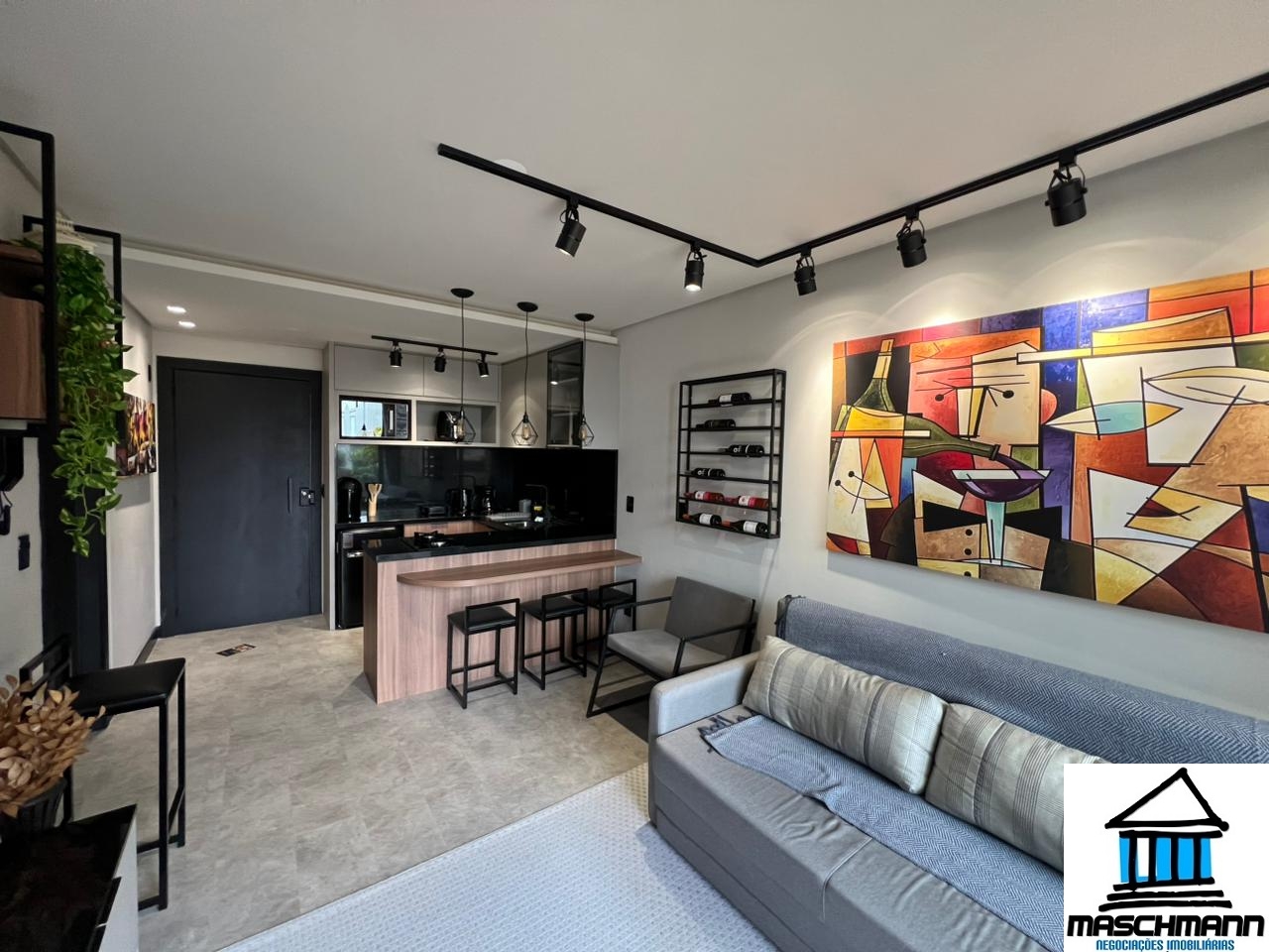 Apartamento 1 Dormitório mobiliado com terraço perfeito para locação em Canela