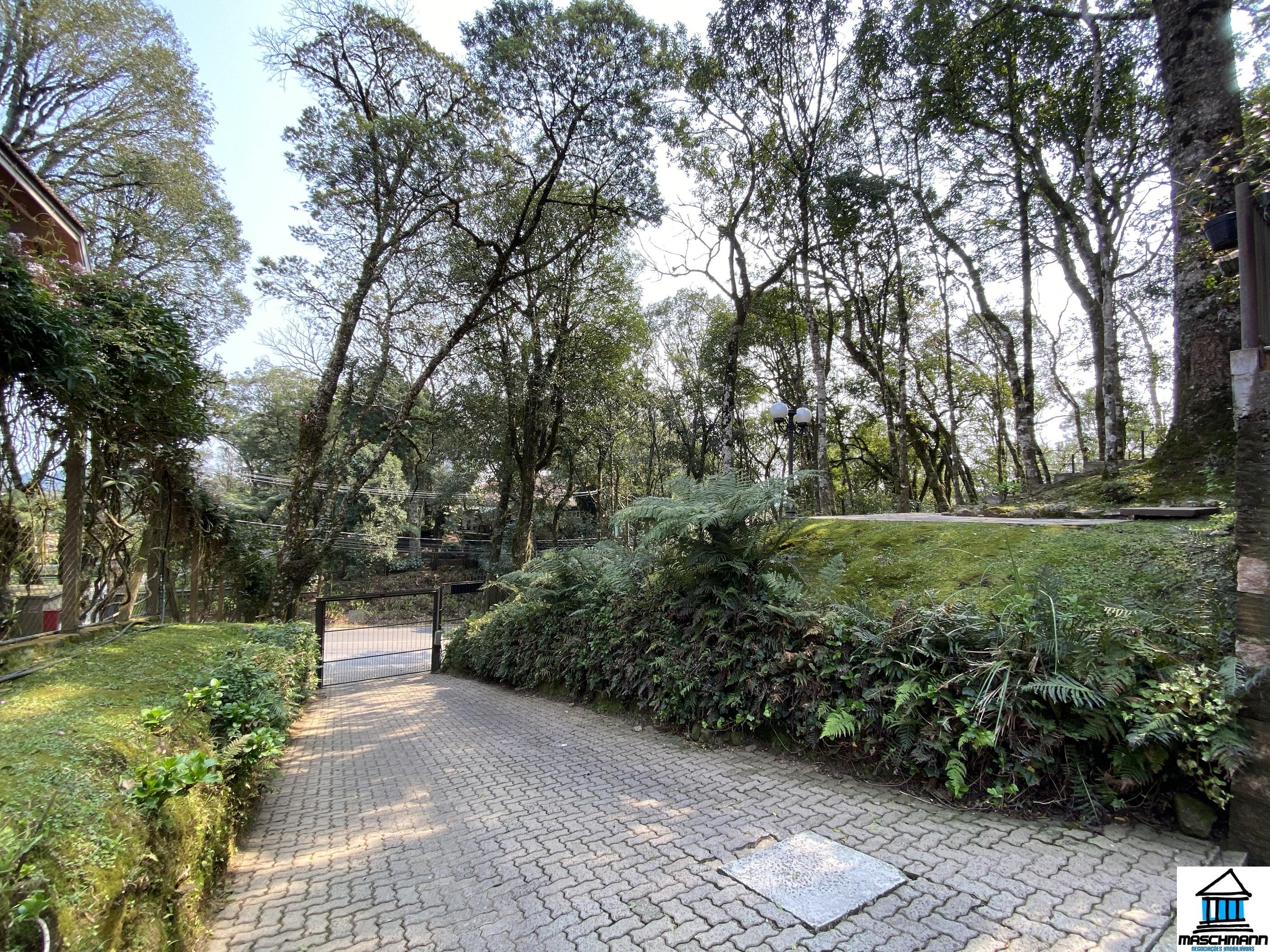 Apartamento no bairro Planalto por apenas R$ 489.000, em área nobre de Gramado.