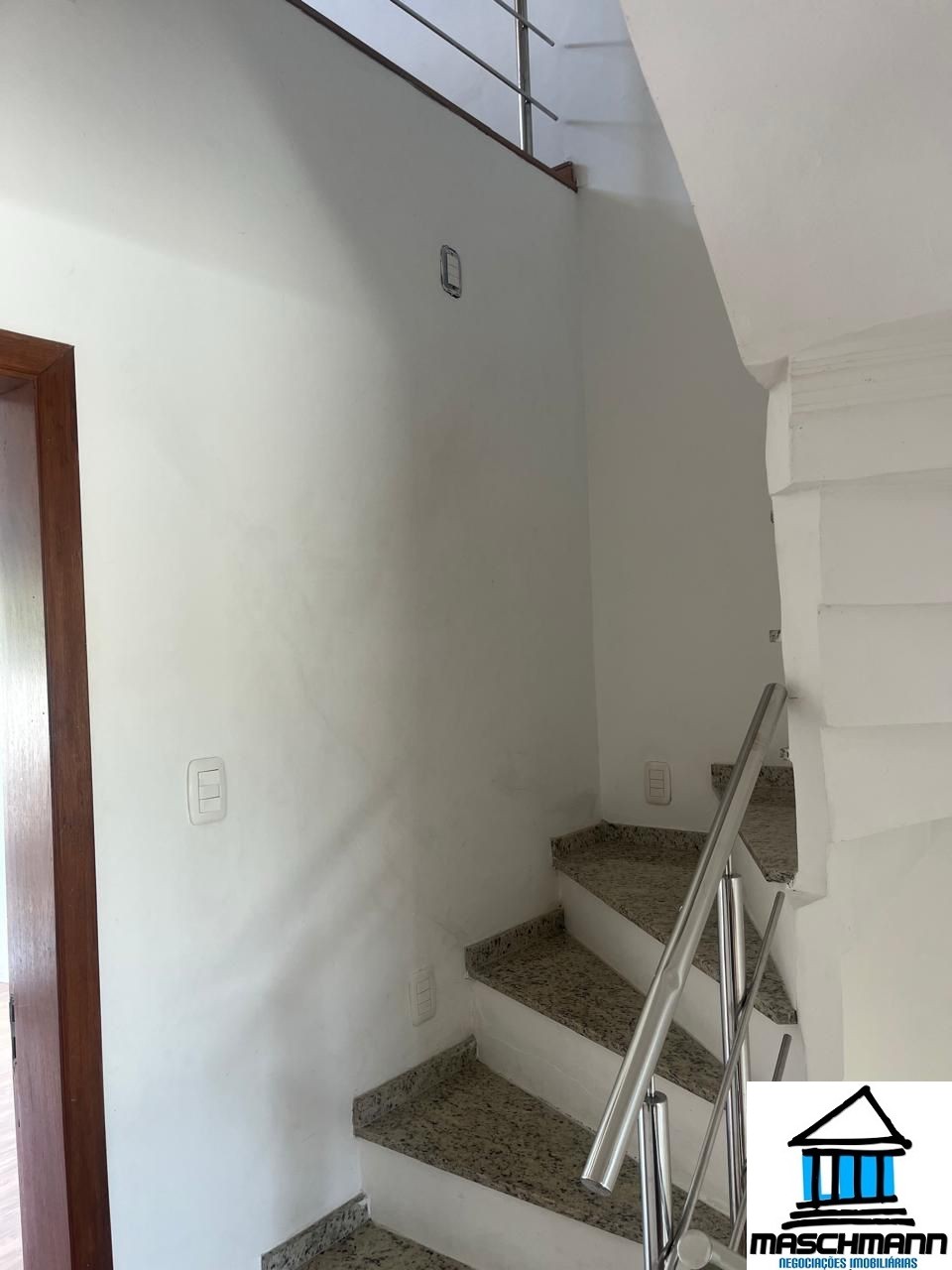 Oportunidade Rara no Centro de Canela — Casa 3 quartos, 127 m² por R$ 599 Mil