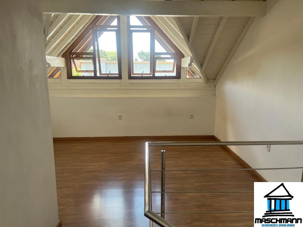 Oportunidade Rara no Centro de Canela — Casa 3 quartos, 127 m² por R$ 599 Mil