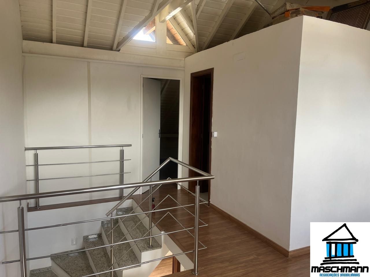 Oportunidade Rara no Centro de Canela — Casa 3 quartos, 127 m² por R$ 599 Mil