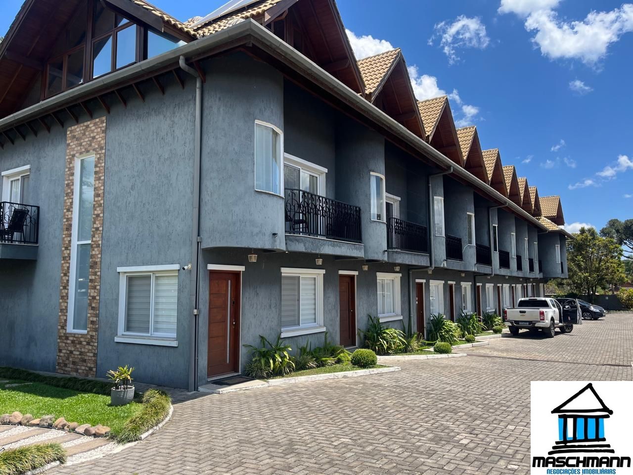 Oportunidade Rara no Centro de Canela — Casa 3 quartos, 127 m² por R$ 599 Mil