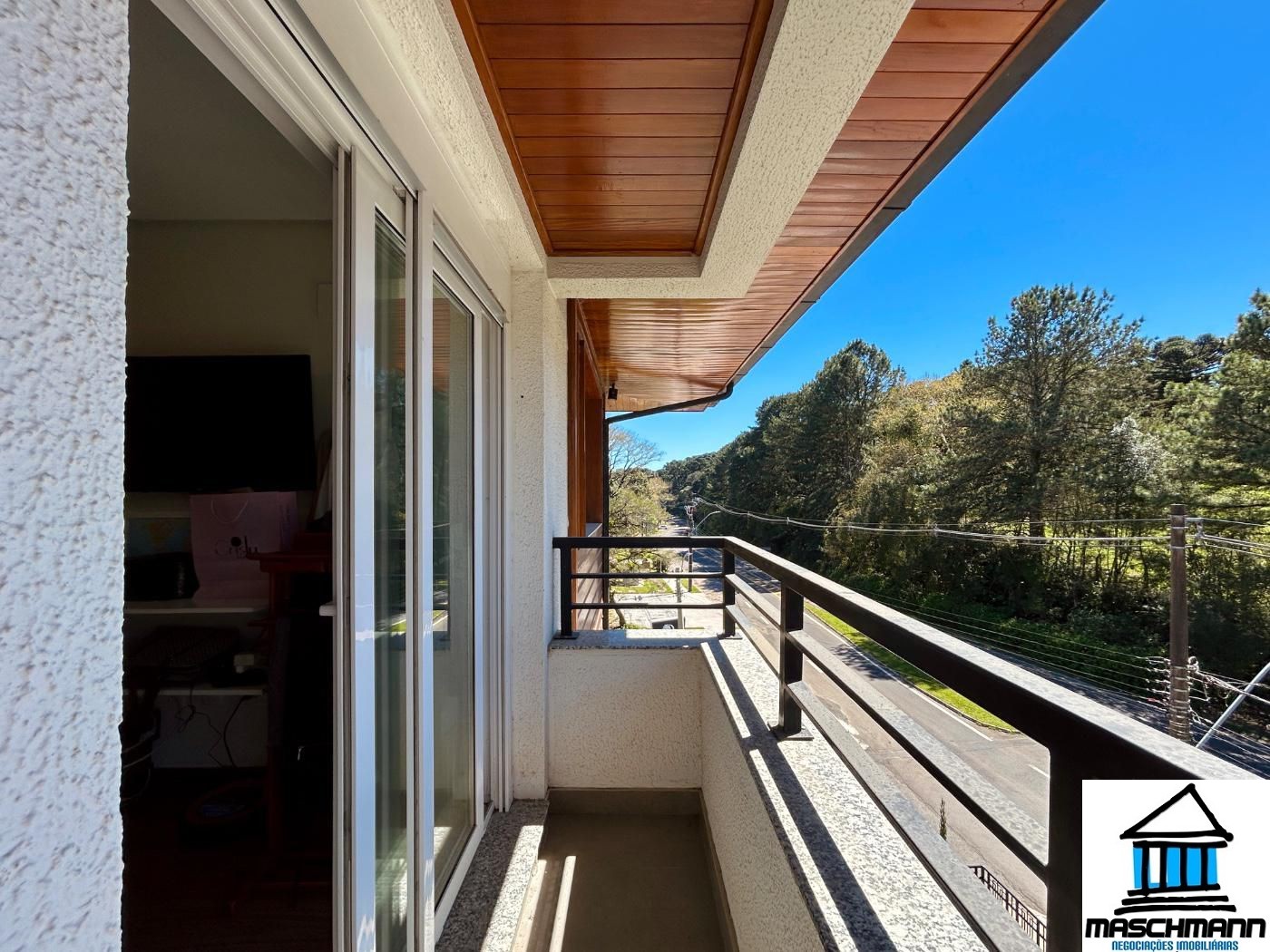 Apartamento mobiliado de 2 auartos, suíte na vila suíza, Caneal-RS.