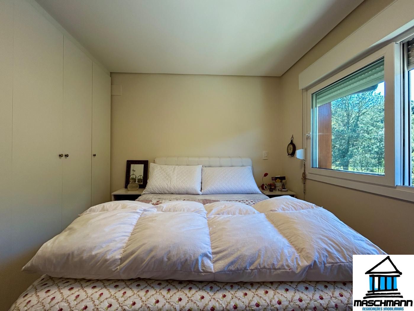 Apartamento mobiliado de 2 auartos, suíte na vila suíza, Caneal-RS.