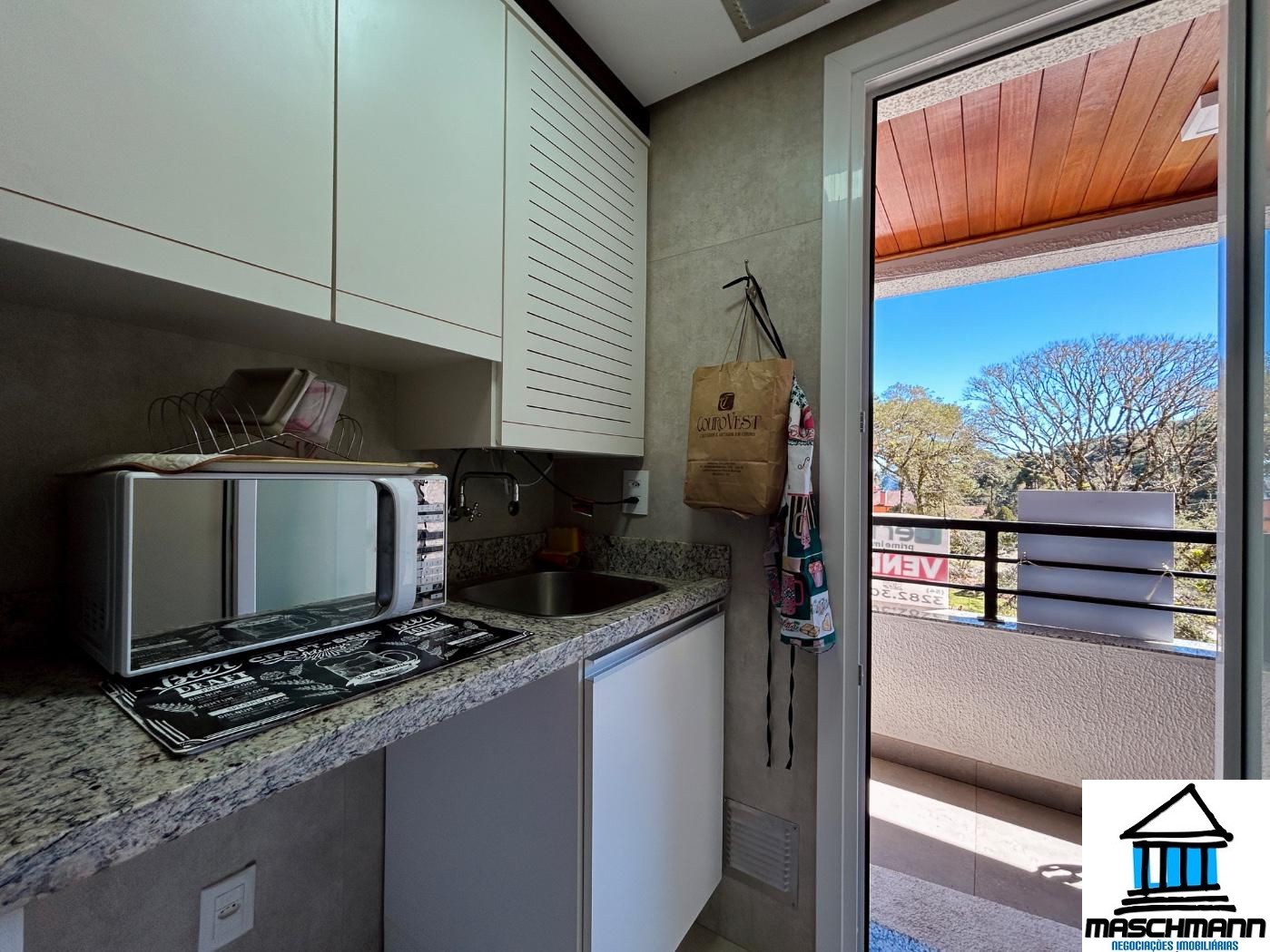 Apartamento mobiliado de 2 auartos, suíte na vila suíza, Caneal-RS.