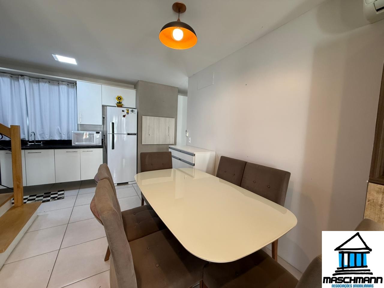 Casa 3 suítes para Venda no bairro Suzana em Canela