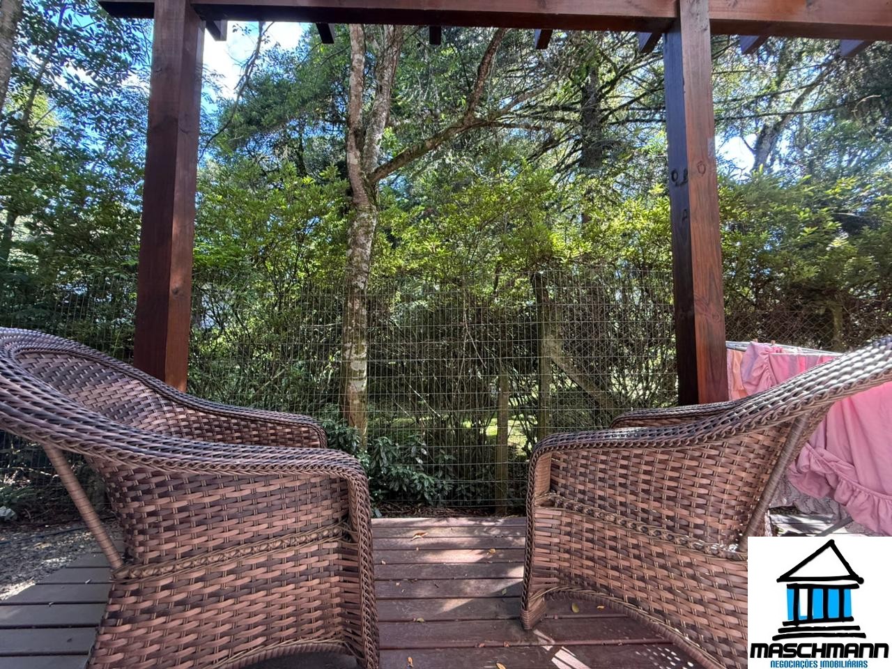 Casa 3 suítes para Venda no bairro Suzana em Canela