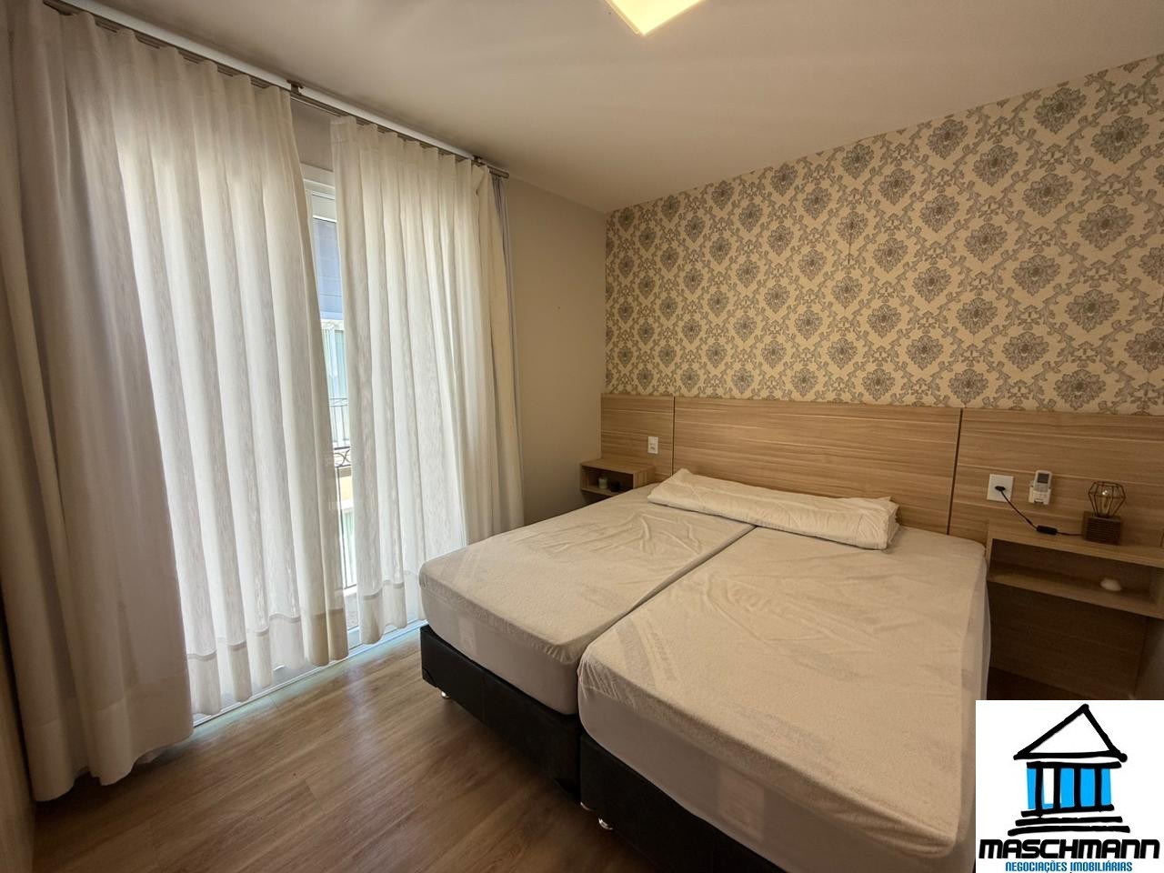 Casa 3 suítes para Venda no bairro Suzana em Canela