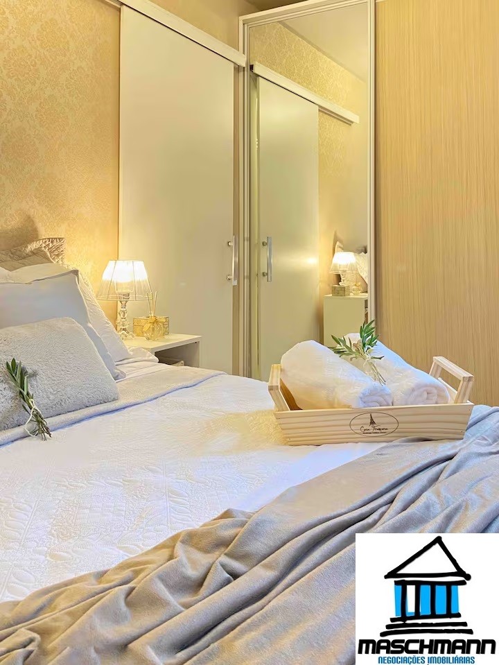 Apartamento mobiliado com condição facilitada de pagamento em 98x em Gramado