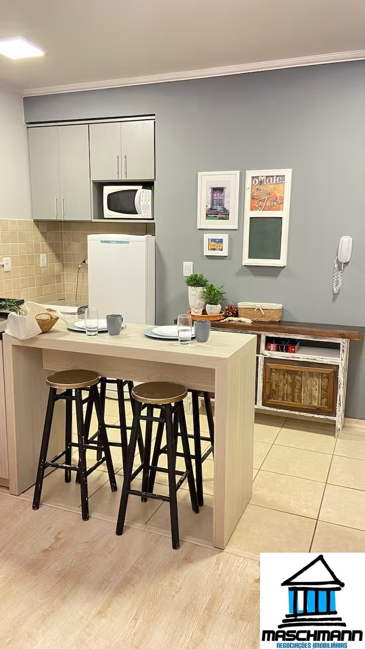 Apartamento mobiliado com condição facilitada de pagamento em 98x em Gramado