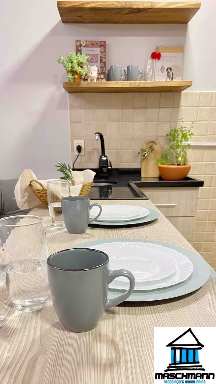 Apartamento mobiliado com condição facilitada de pagamento em 98x em Gramado