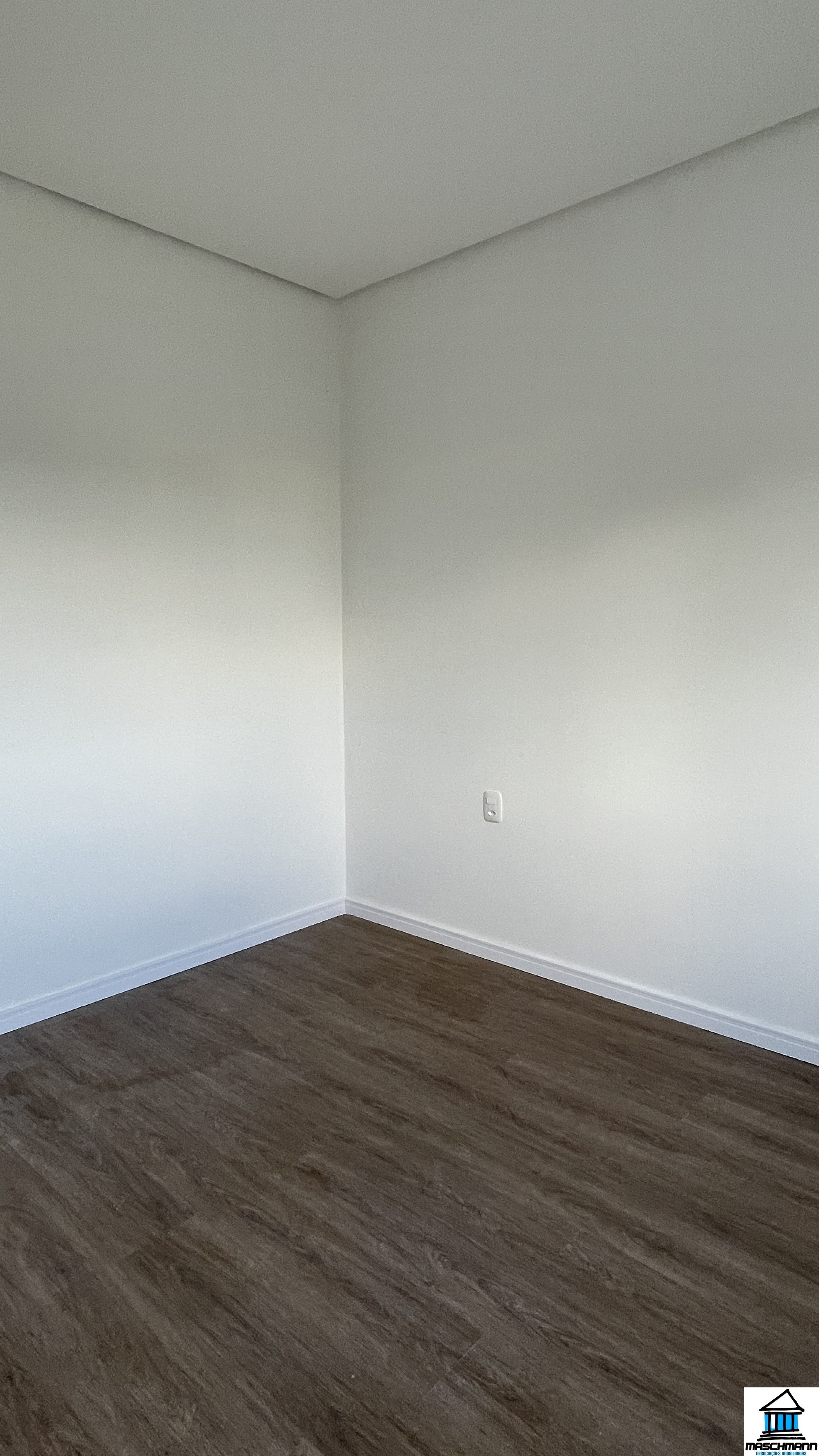 Apartamento novo de 2 dormitórios com suíte na Cidade de Gramado, RS