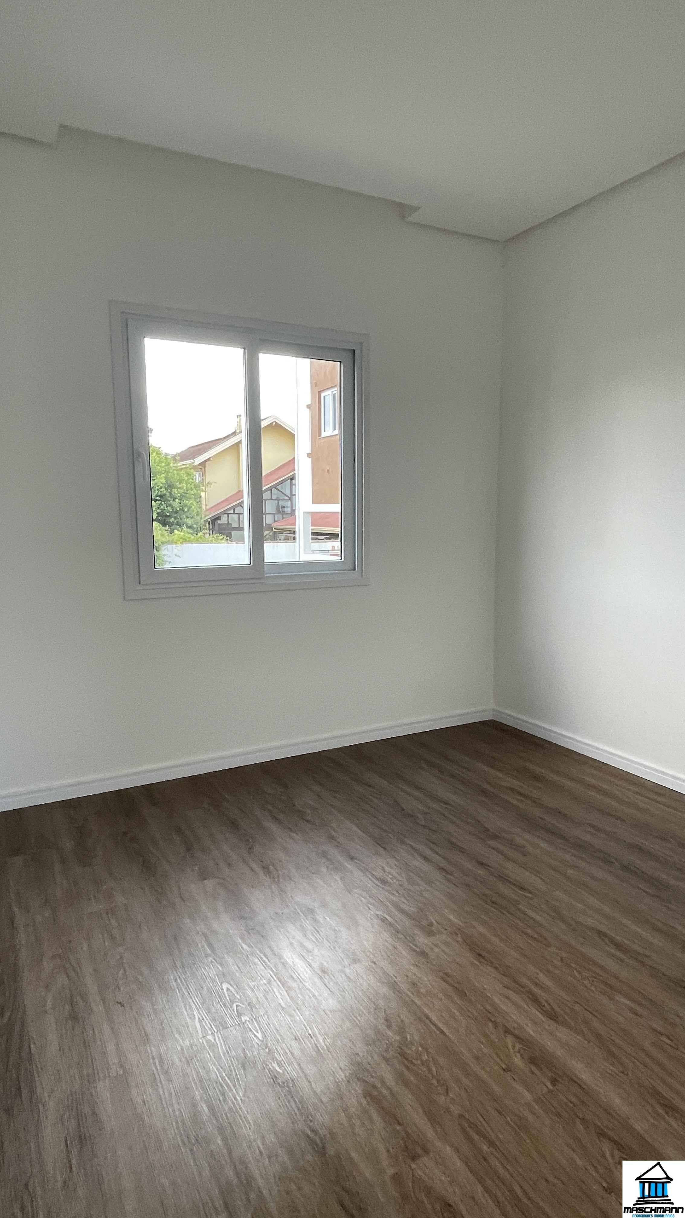 Apartamento novo de 2 dormitórios com suíte na Cidade de Gramado, RS