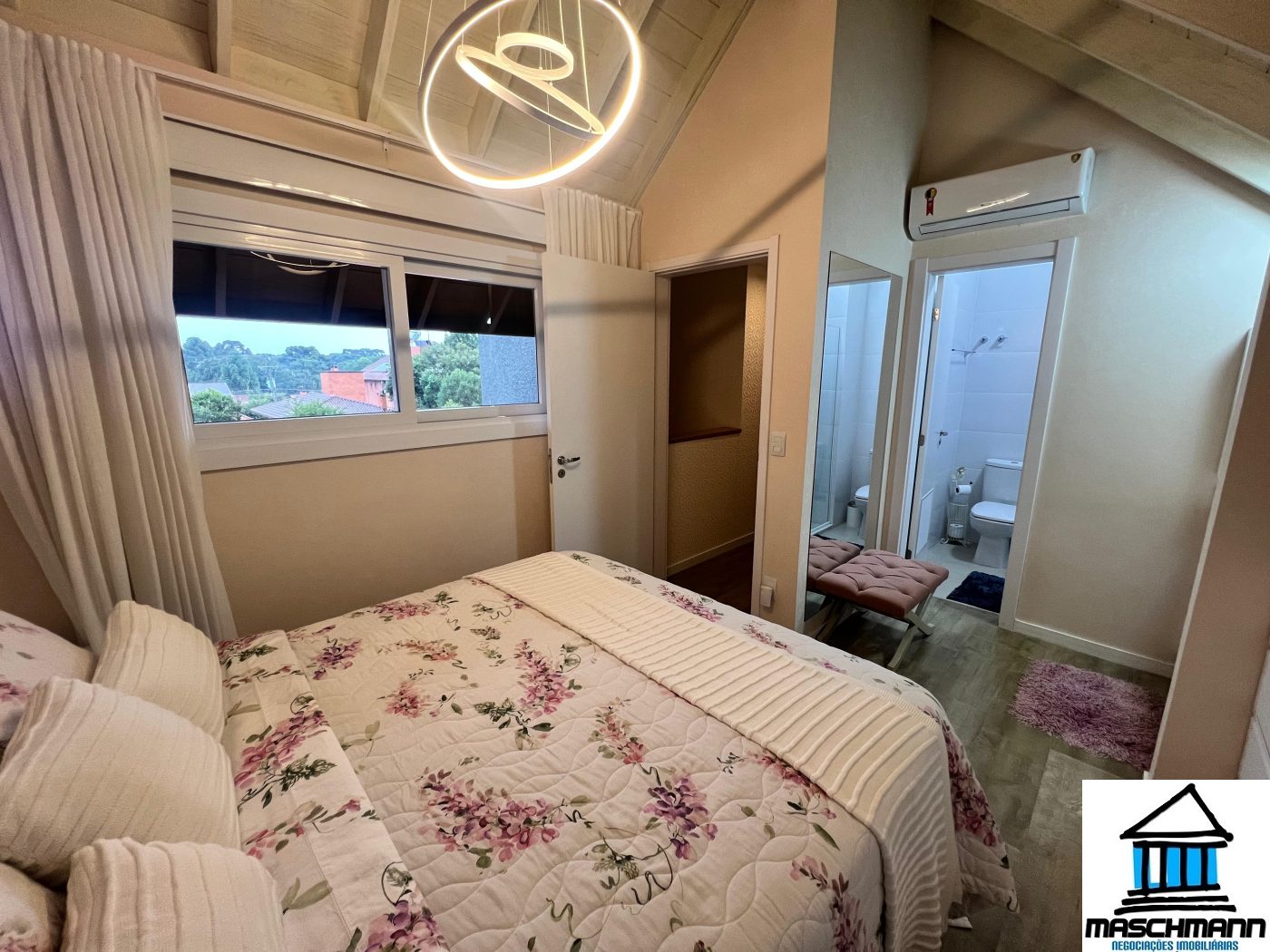 Casa 3 suítes mobiliada para Venda no melhor bairro da Cidade de Canela/RS