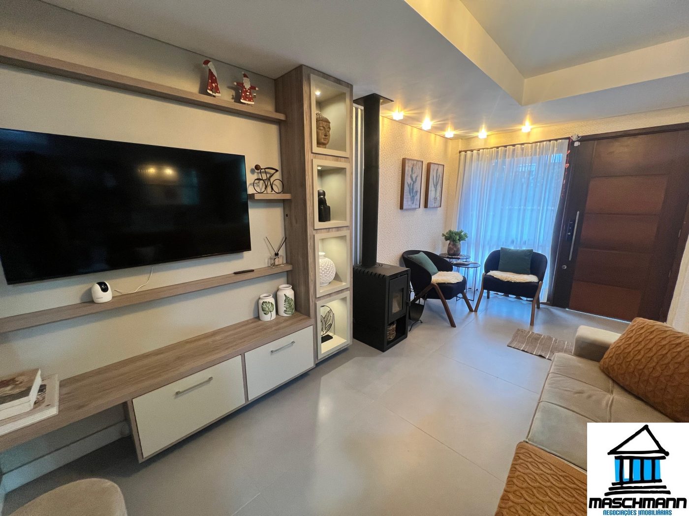 Casa 3 suítes mobiliada para Venda no melhor bairro da Cidade de Canela/RS