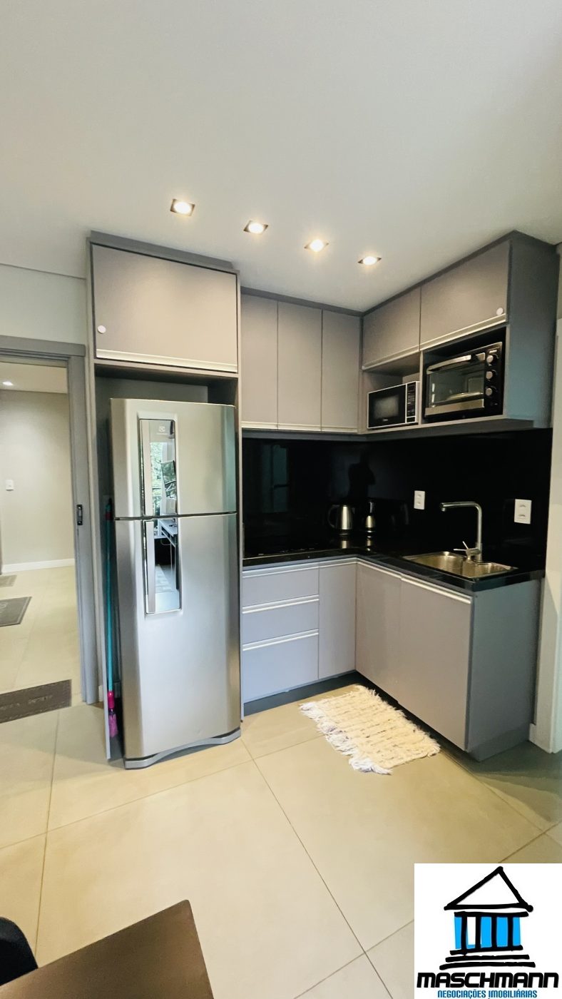Apartamento de 1 dormitório mobiliado e com infra completa em Gramado por somente 550 mil .