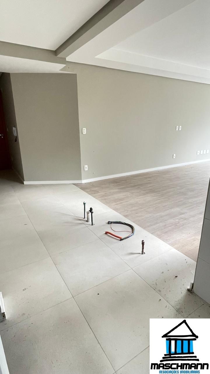 Apartamento 2 suítes para Venda no bairro Floresta em Gramado