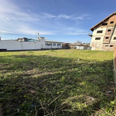 Excelente Terreno para Venda no bairro Floresta em Gramado